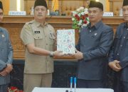 Sepanjang Tahun 2025, Bapemperda Sahkan Lima Perda, 10 Ranperda akan Dibahas di Tahun 2026 14 WhatsApp Image 2026 01 05 at 09.36.48 1 1536x1060 1 e1767686624939