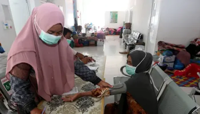 Gerak Senyap Ribuan Relawan dan Tenaga Kesehatan Melintasi Medan Ekstrem dengan Tali Slim Demi Berikan Layanan Kesehatan di Aceh