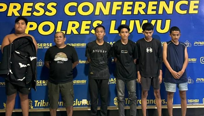 Polres Luwu Amankan Enam Terduga Pelaku Pengrusakan dan Teror Bom Molotov Rumah Kades Padang Kalua, Pelaku Lain Masih DPO