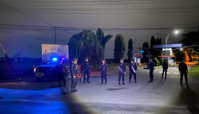 Berikan Rasa Aman Terhadap Masyarakat, Personel Kompi 3 Yon D Pelopor Patroli Cipta Kondisi Pasca Konflik Antar Pemuda di Kecamatan Bua