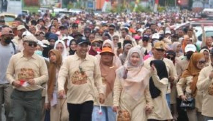 Masamba Lautan Manusia, 29.830 Masyarakat Ikuti Jalan Santai HUT ke-27 Luwu Utara