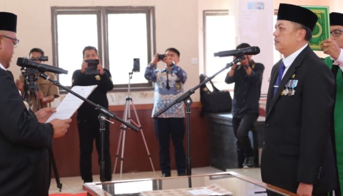 Pelantikan Sekda Difinitf Luwu, Patahudding “Kabupaten Luwu Harus Menjadi Birokrasi yang Profesional, Adaptif, Responsif, dan Berorentasi pada Hasil”