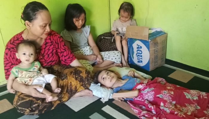 Feature: “Bu…Aku Ingin Sembuh”