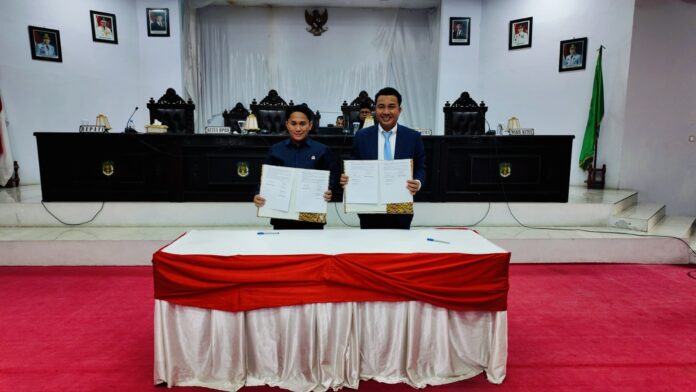 1001145376 696x392 1
