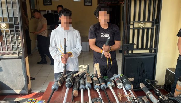 Polres Luwu Amankan Dua Pria Diduga Menguasai Senjata Api Rakitan di Walenrang Timur