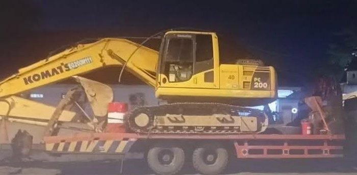 kecelakaan maut di luwu truk tronton tabrak motor mengakibatkan anak tewas dan ibu terluka 1788693644770 169 e1788766598932