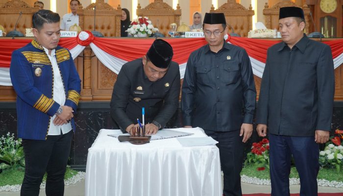 Pemkab-DPRD Luwu Setujui Perubahan APBD Tahun 2026